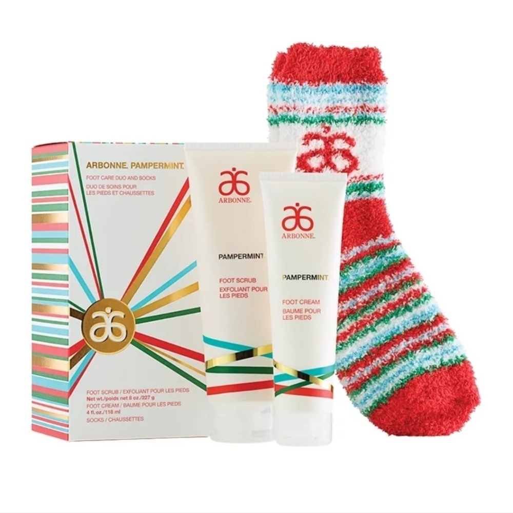 Arbonne Pampermint Foot Care Duo And socks NEW NOS Unopened